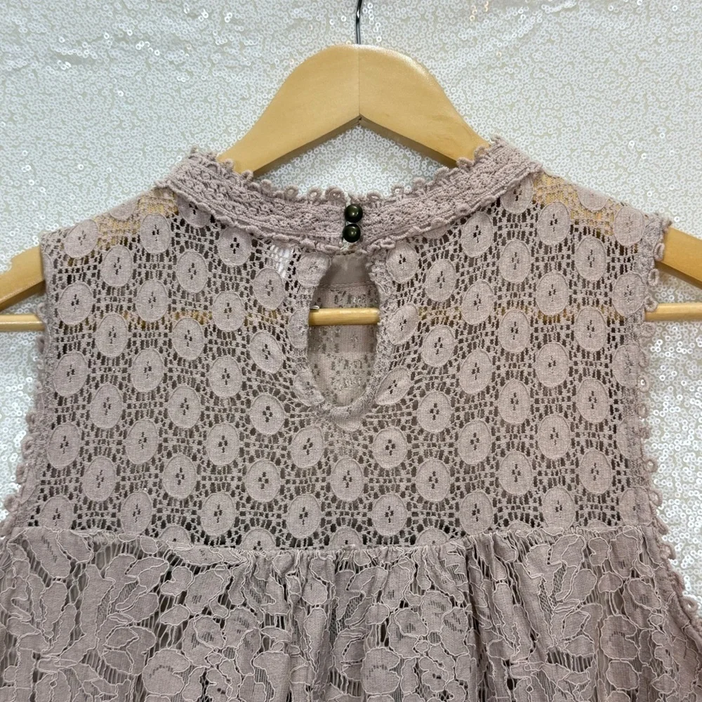 Xhilaration Lace Sleeveless Dress XL Taupe Blush Floral Crochet Mock Neck Boho